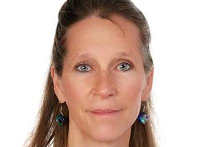 Porträtfoto von Dr. Simone Dorn